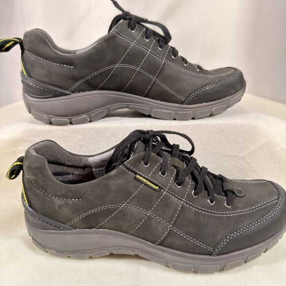Clarks Wave Walk Womens Waterproof Black Leather Walking Shoes Sneakers US 10 - Picture 2 of 7